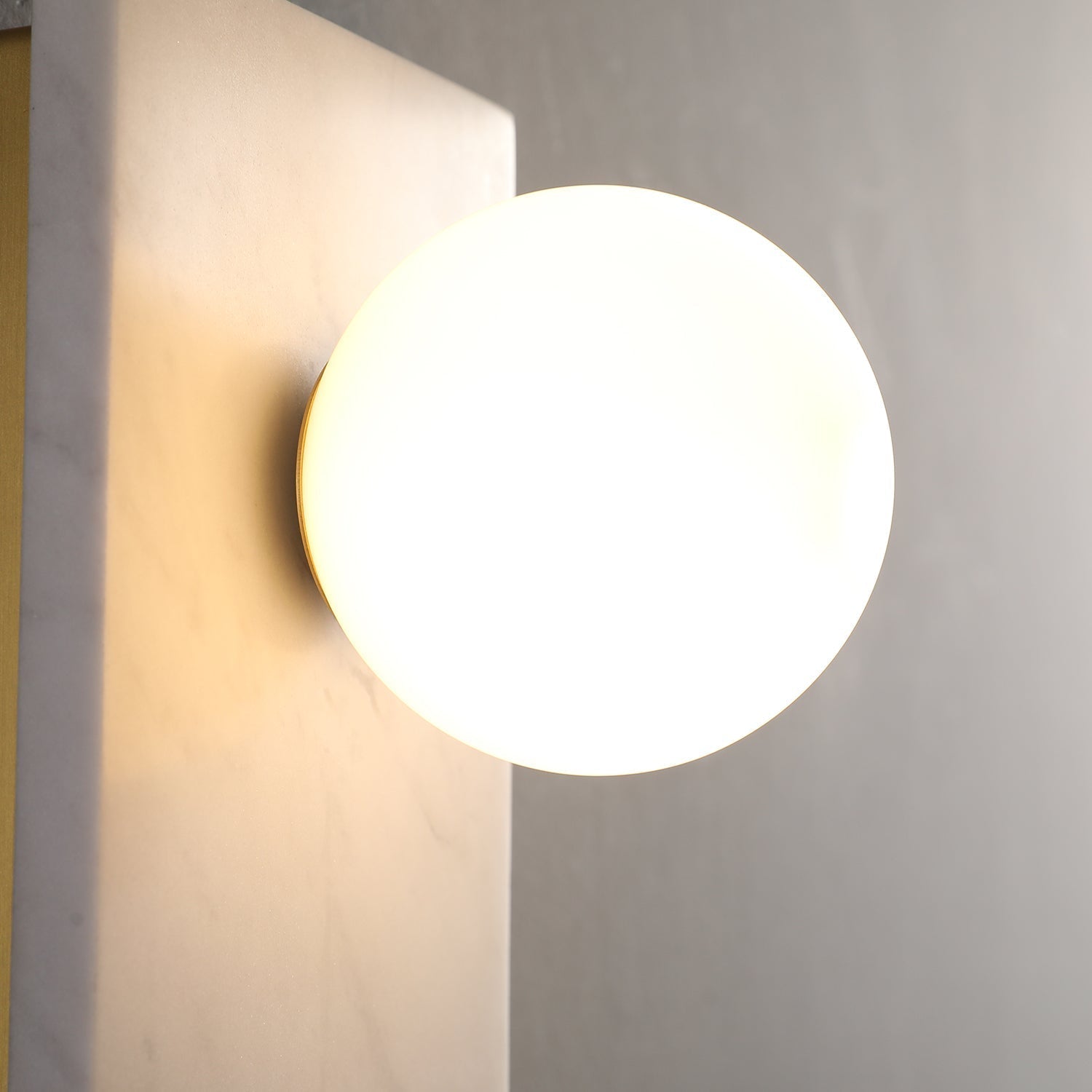 Lan Wall Light